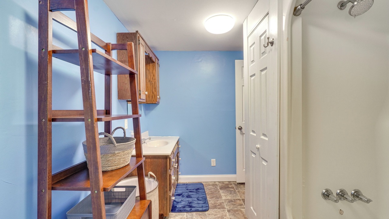 Photo of Bathroom in Siler