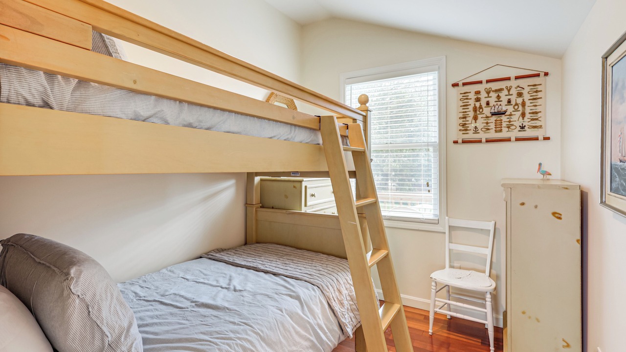 Photo of Others in Charlestown