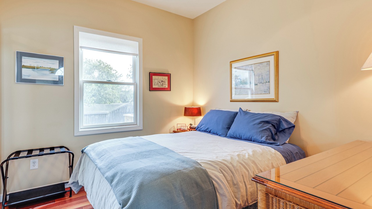 Photo of Others in Charlestown