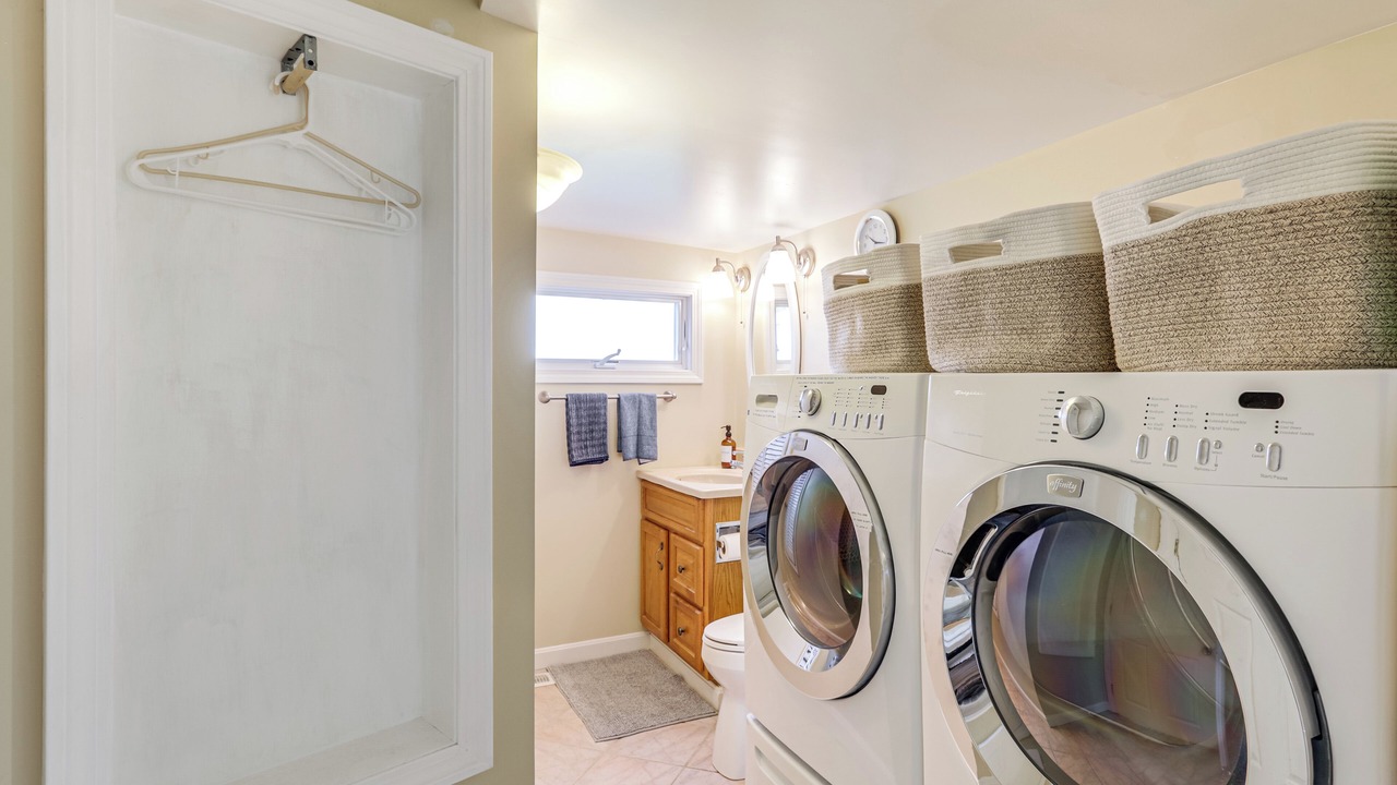 Photo of Others in Charlestown