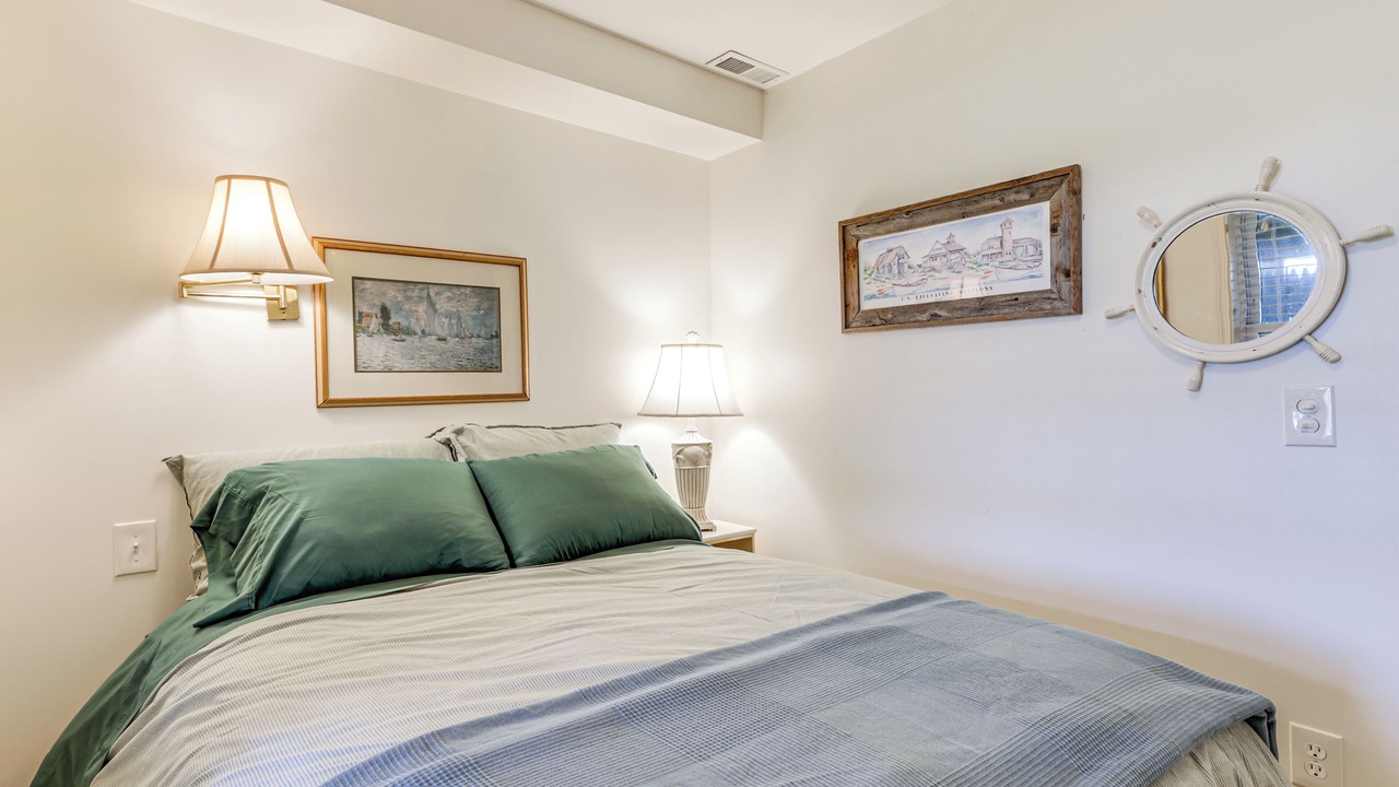 Photo of Bedroom in Charlestown