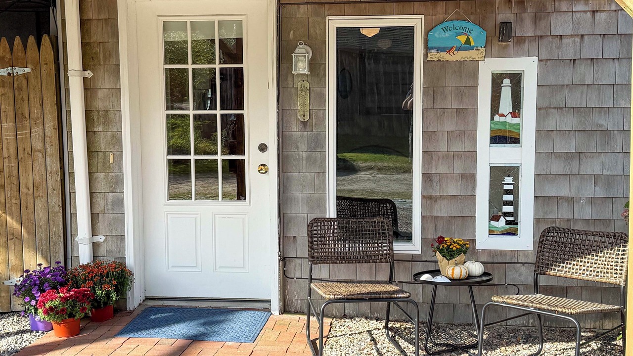 Photo of Others in Charlestown