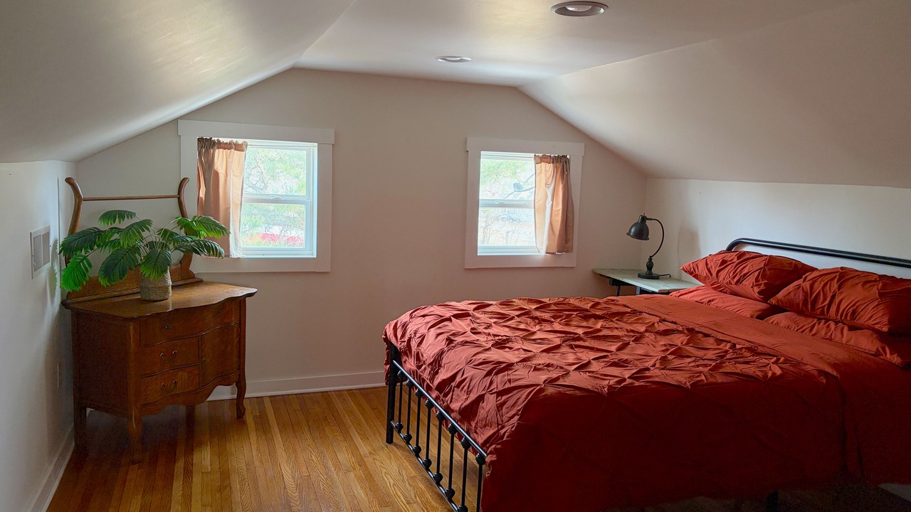 Photo of Bedroom in Tebbetts
