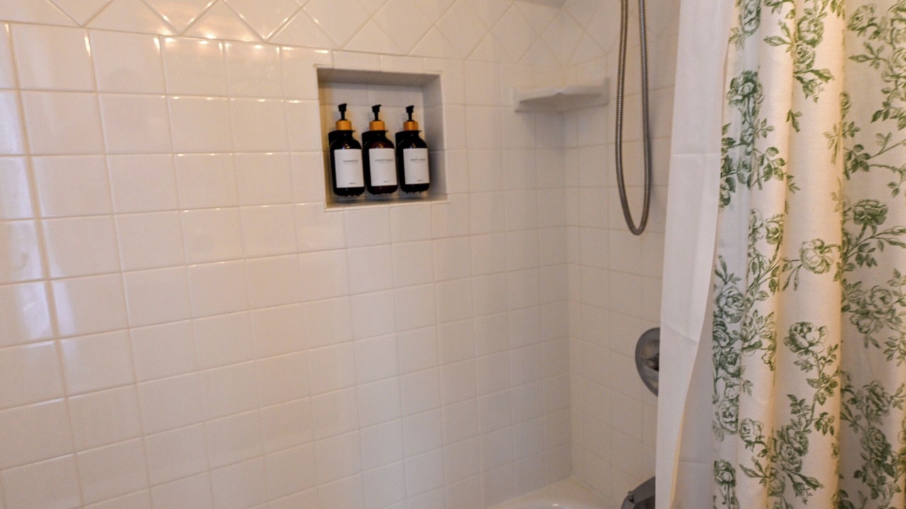Photo of Bathroom in Hyde Park