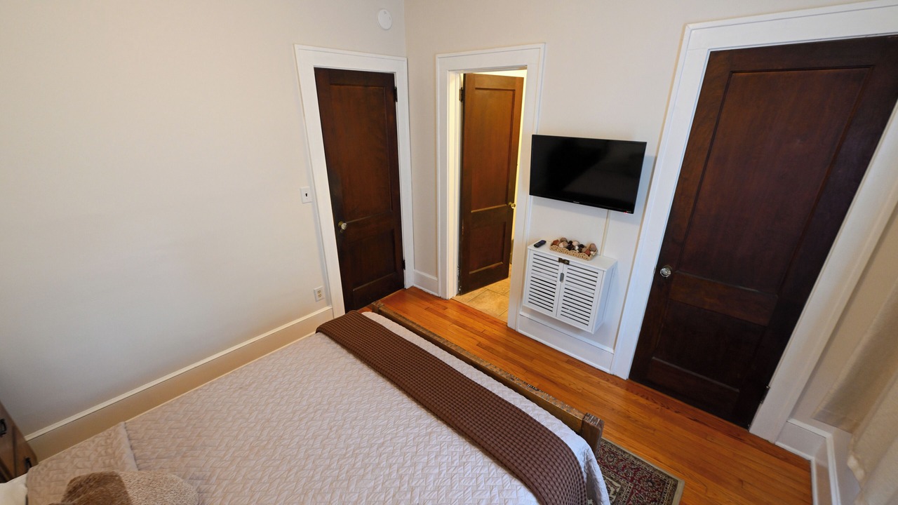 Photo of Bedroom in Hyde Park