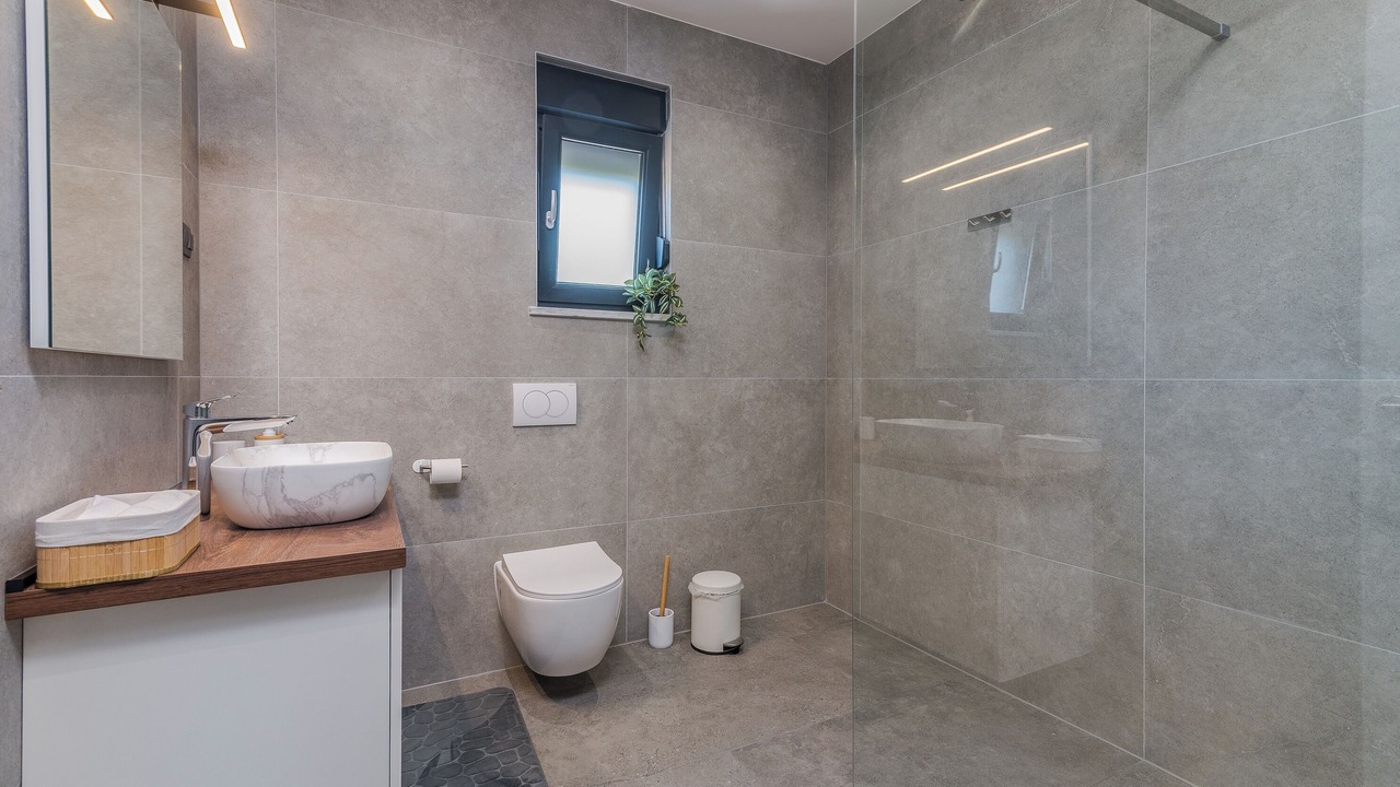 Photo of Bathroom in Kornic