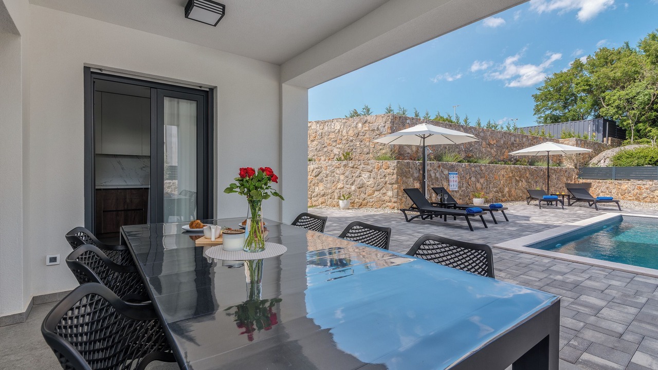 Photo of Outdoor in Kornic