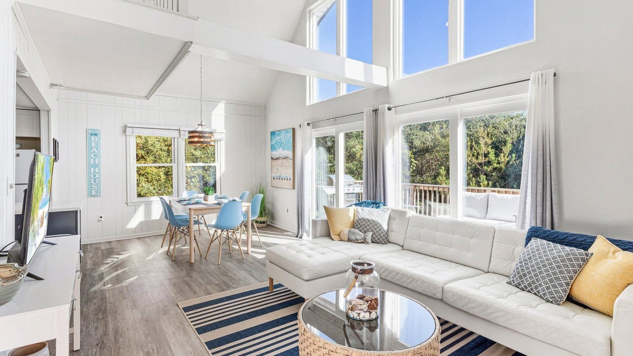 Photo of Livingroom in Sea Scape