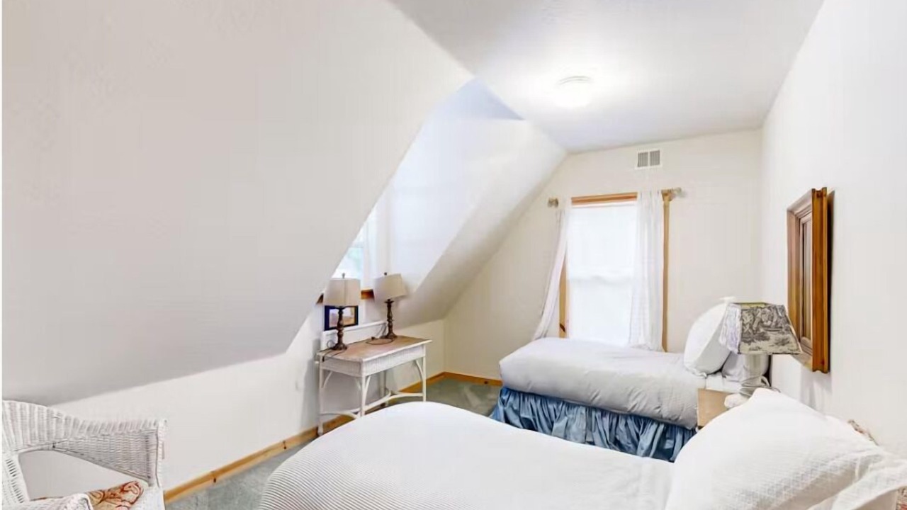 Photo of Bedroom in Tahoe Pines