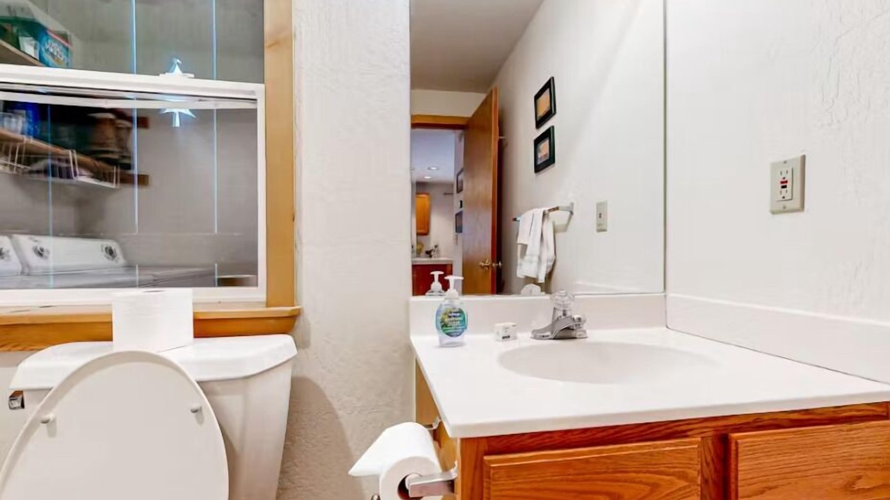 Photo of Bathroom in Tahoe Pines