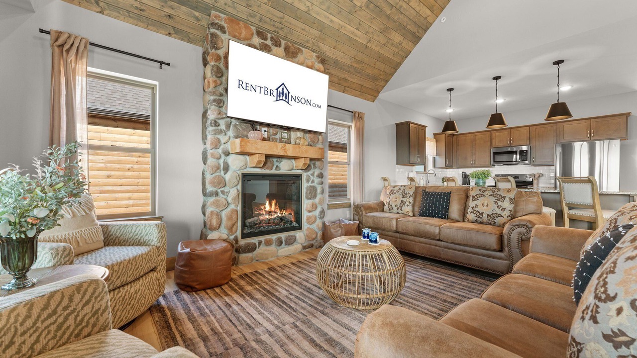 Photo of Livingroom in Table Rock