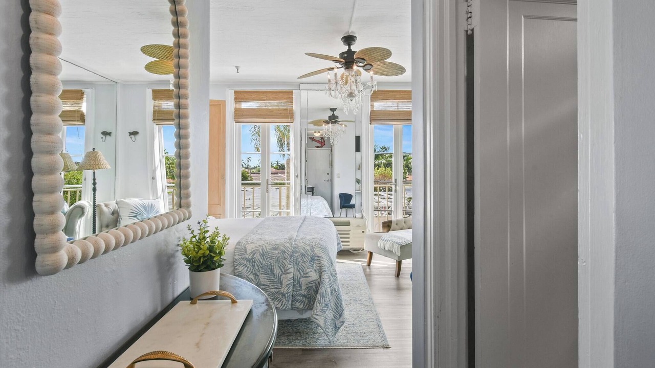 Photo of Bedroom in Palm Beach