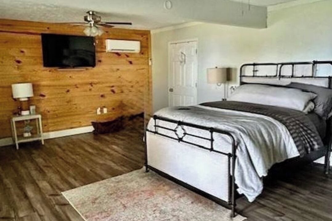 Photo of Bedroom in Anacoco