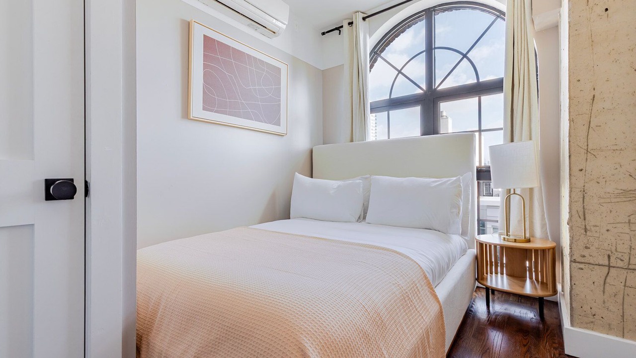 Photo of Bedroom in Williamsburg