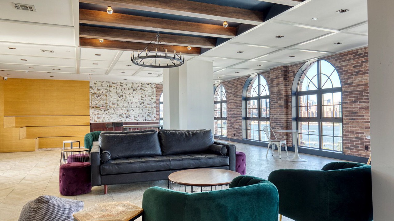 Photo of Others in Williamsburg