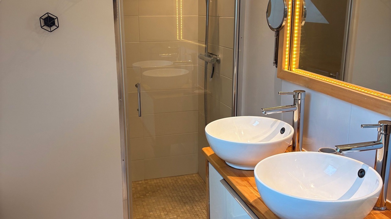 Photo of Bathroom in Turquant