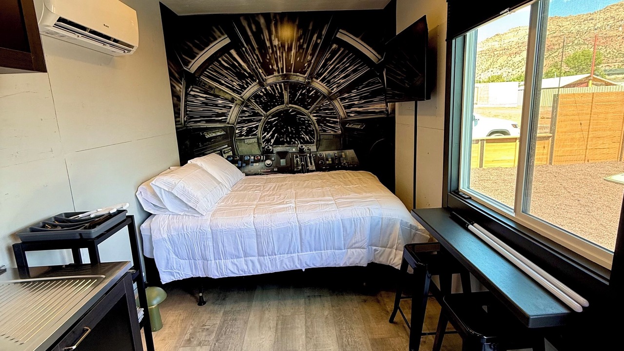 Photo of Bedroom in Hildale