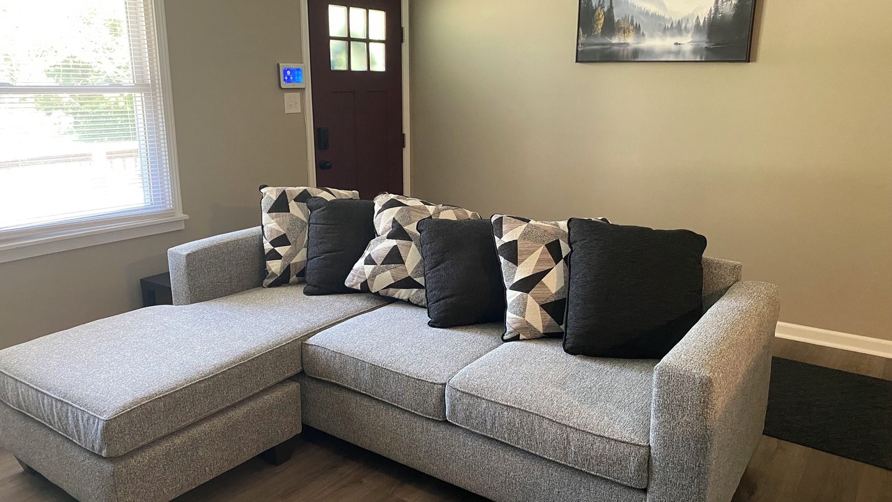 Photo of Livingroom in Jefferson City