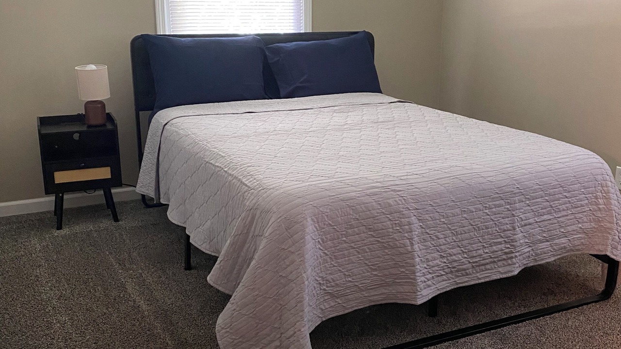 Photo of Bedroom in Jefferson City