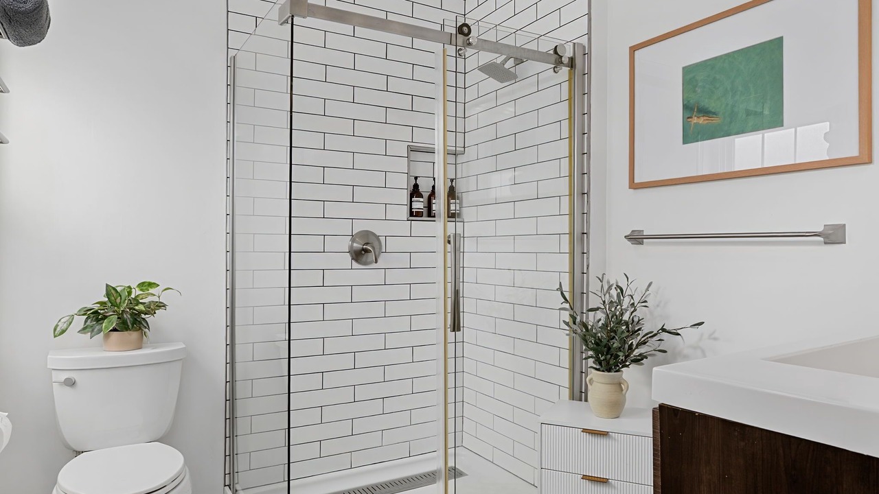 Photo of Bathroom in Huntington Beach