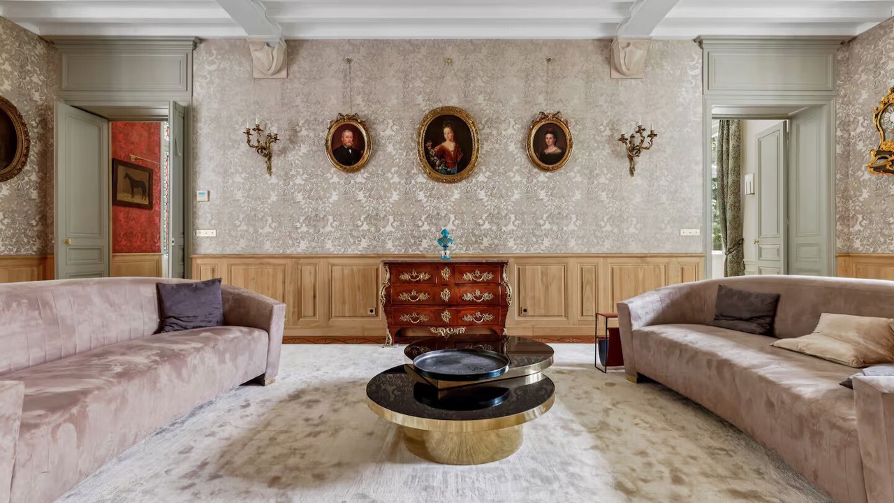 Photo of Livingroom in Villa Montmorency
