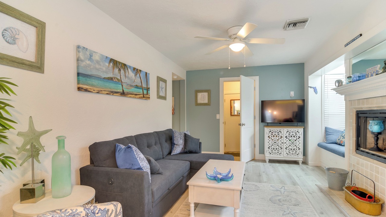 Photo of Bedroom in Anona