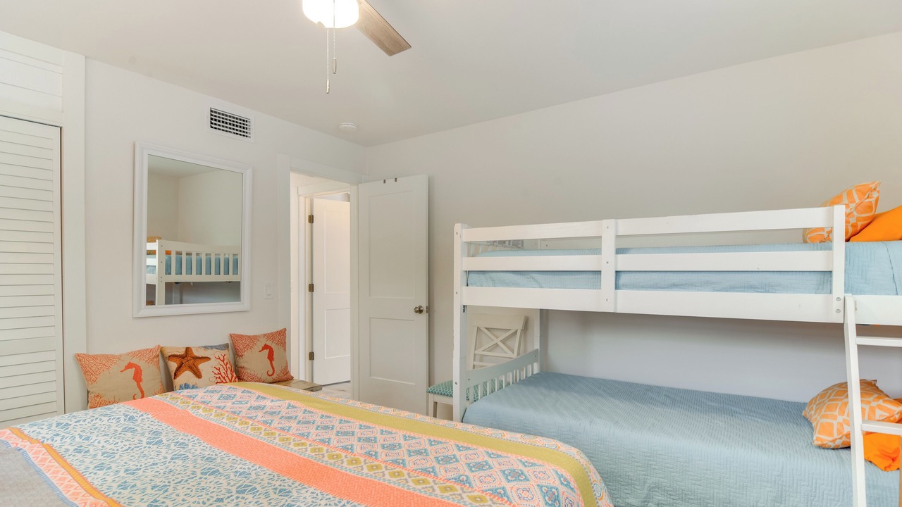 Photo of Bedroom in Anona