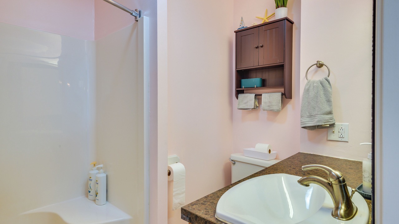 Photo of Bathroom in Town of Hounsfield