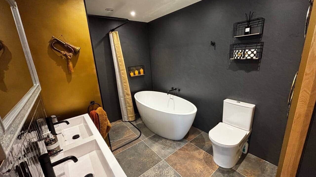 Photo of Bathroom in Devizes