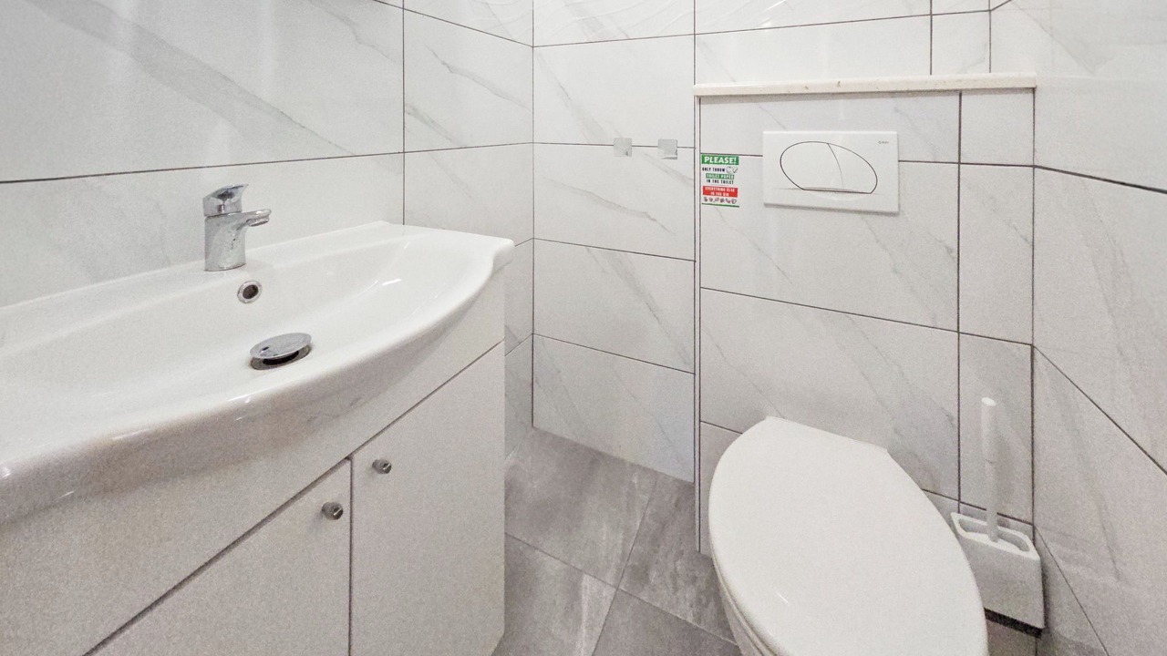 Photo of Bathroom in Marina