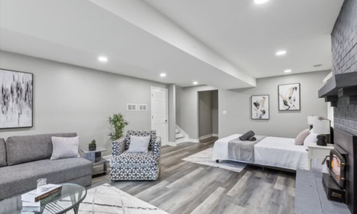 Photo of Livingroom in St. Charles