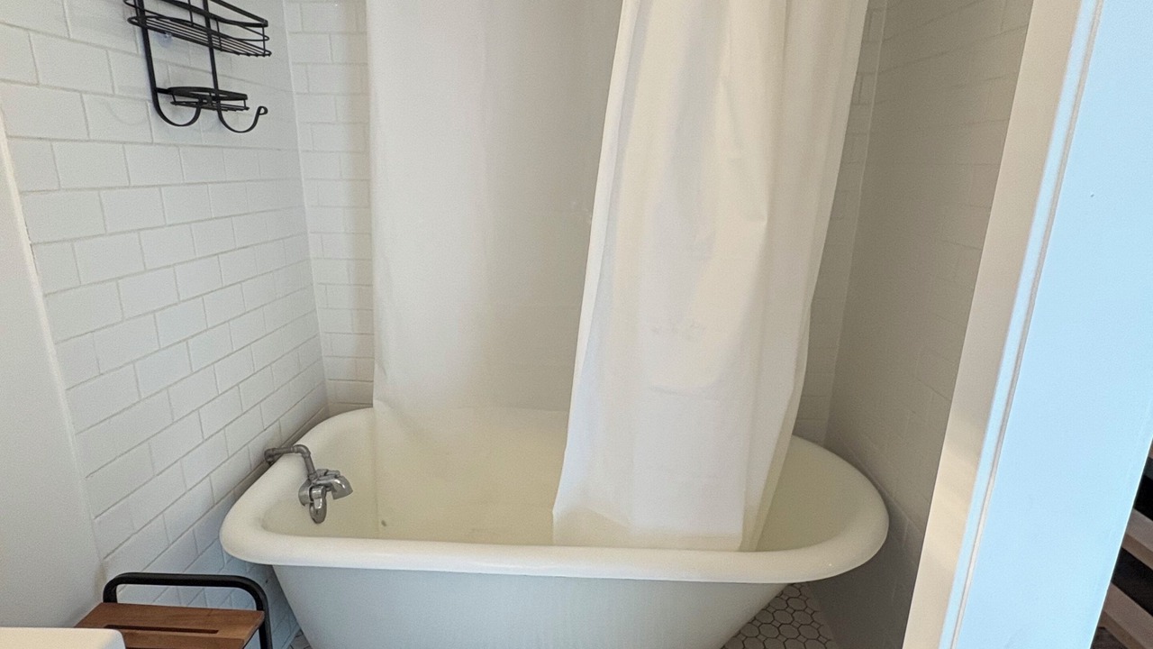 Photo of Bathroom in Vanier North