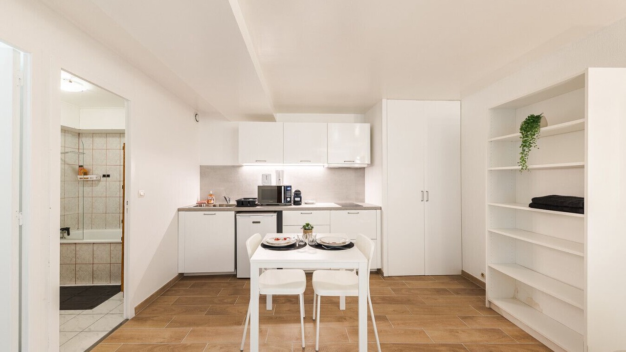 Photo of Others in Etampes