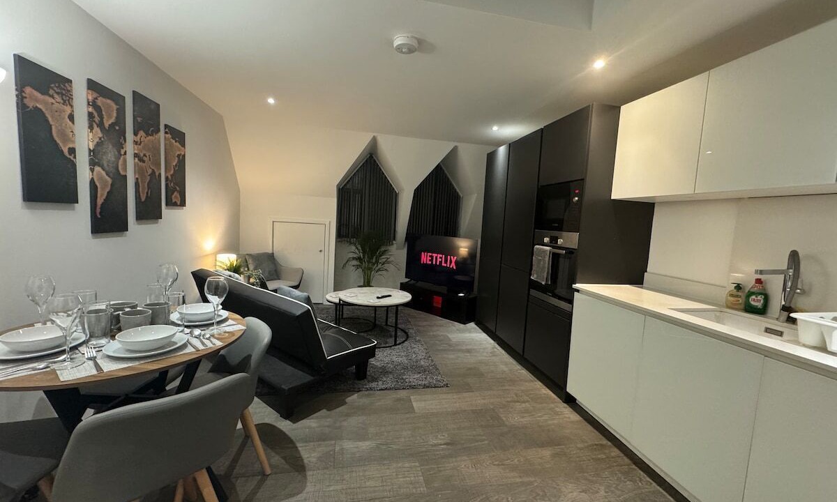 Photo of Livingroom in Farnham Common