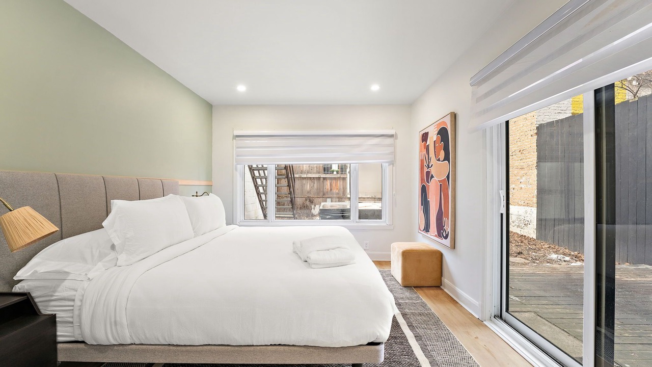 Photo of Bedroom in Latin Quarter