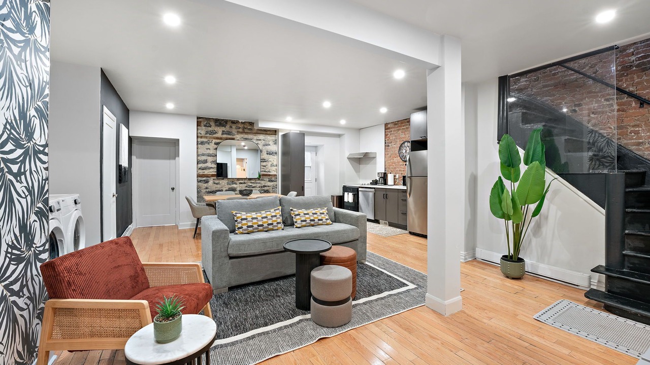 Photo of Livingroom in Latin Quarter