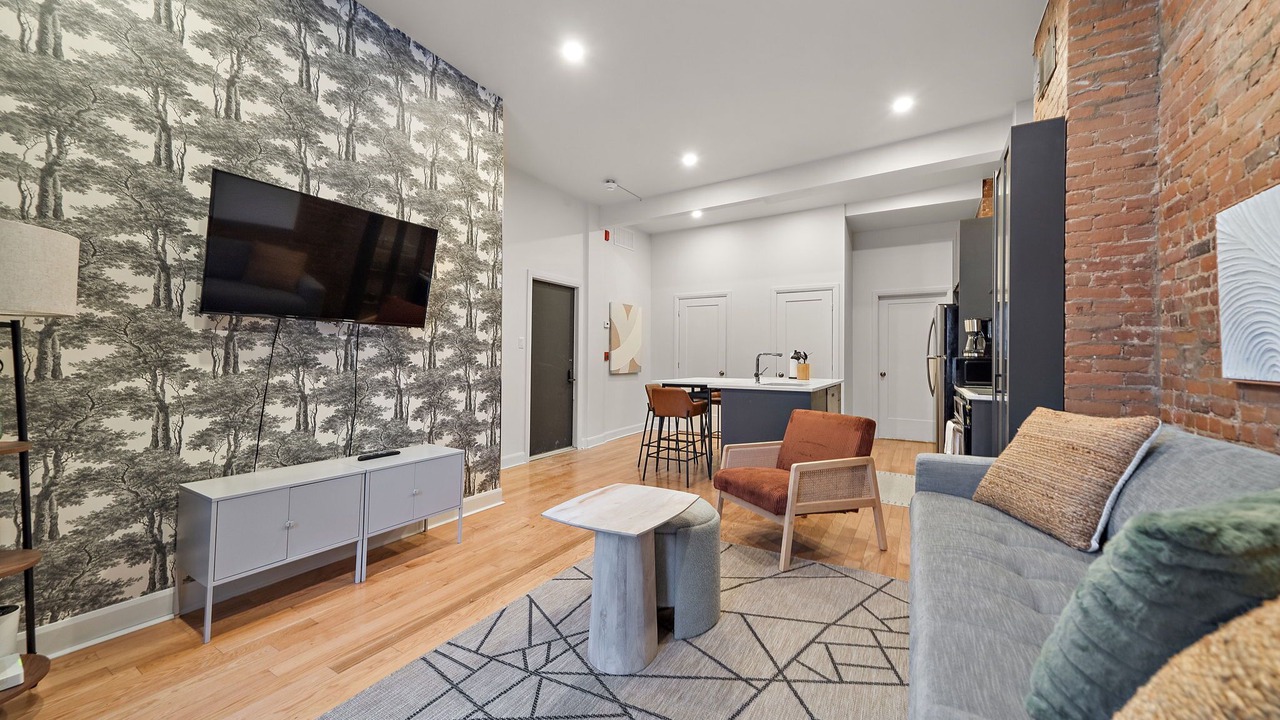 Photo of Livingroom in Latin Quarter
