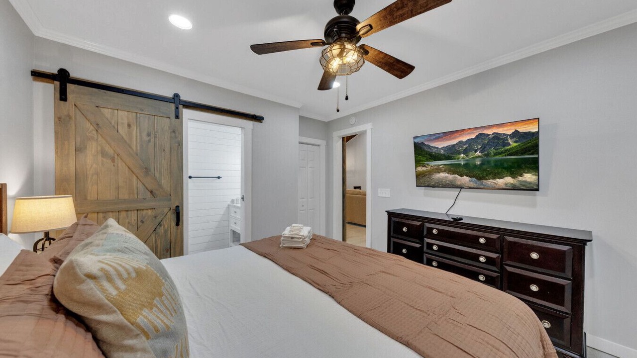 Photo of Bedroom in Eagleton Village