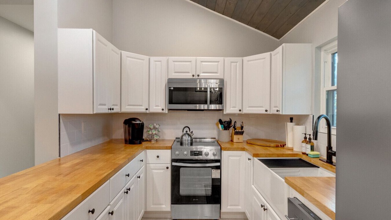 Photo of Kitchen in Eagleton Village