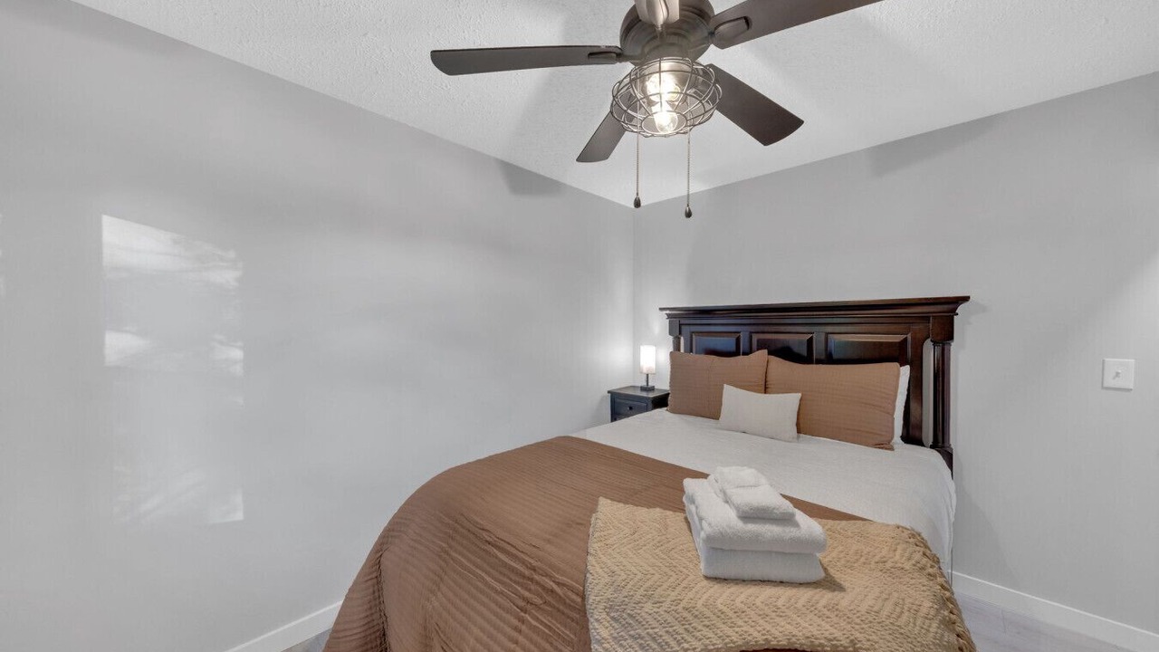 Photo of Bedroom in Eagleton Village