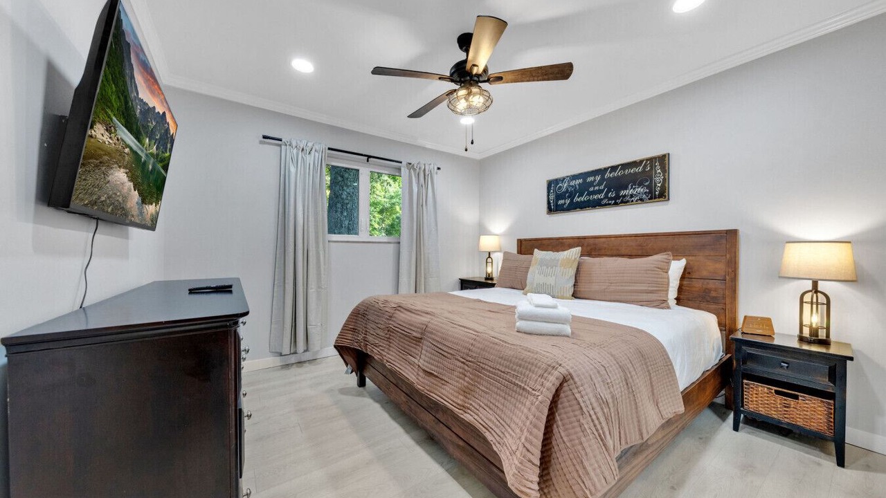 Photo of Bedroom in Eagleton Village