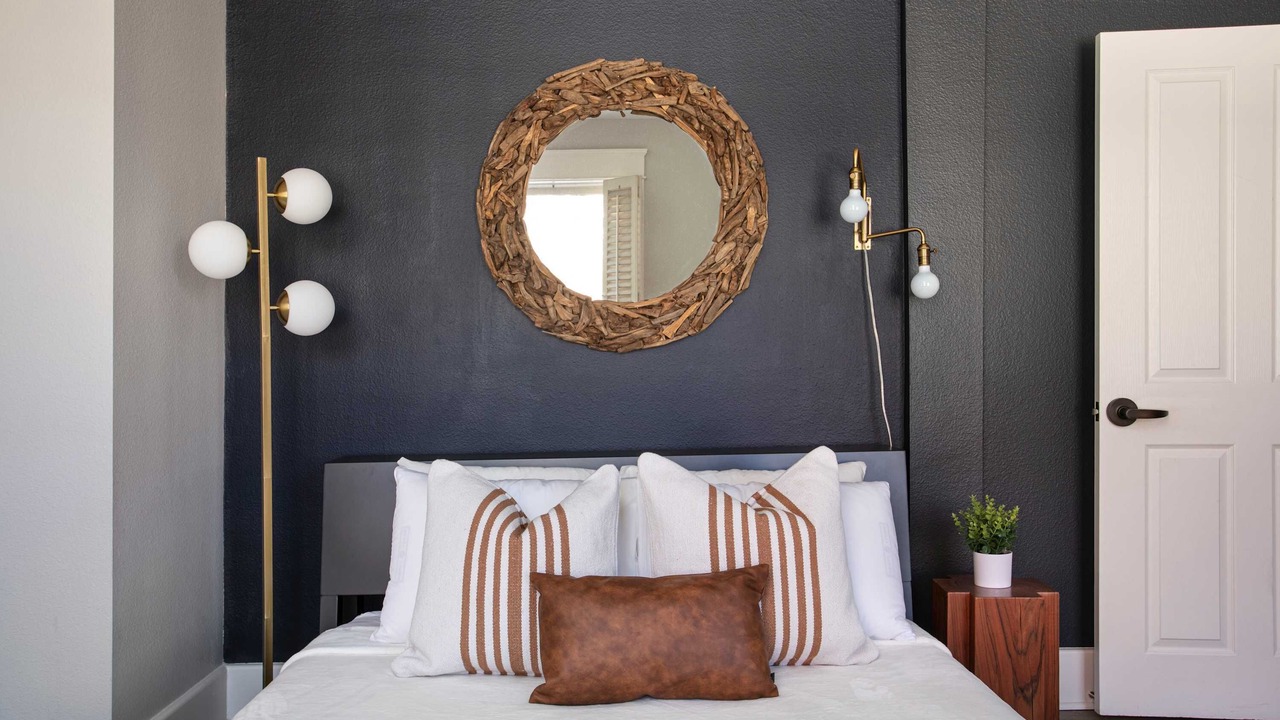 Photo of Bedroom in Gaslamp Quarter