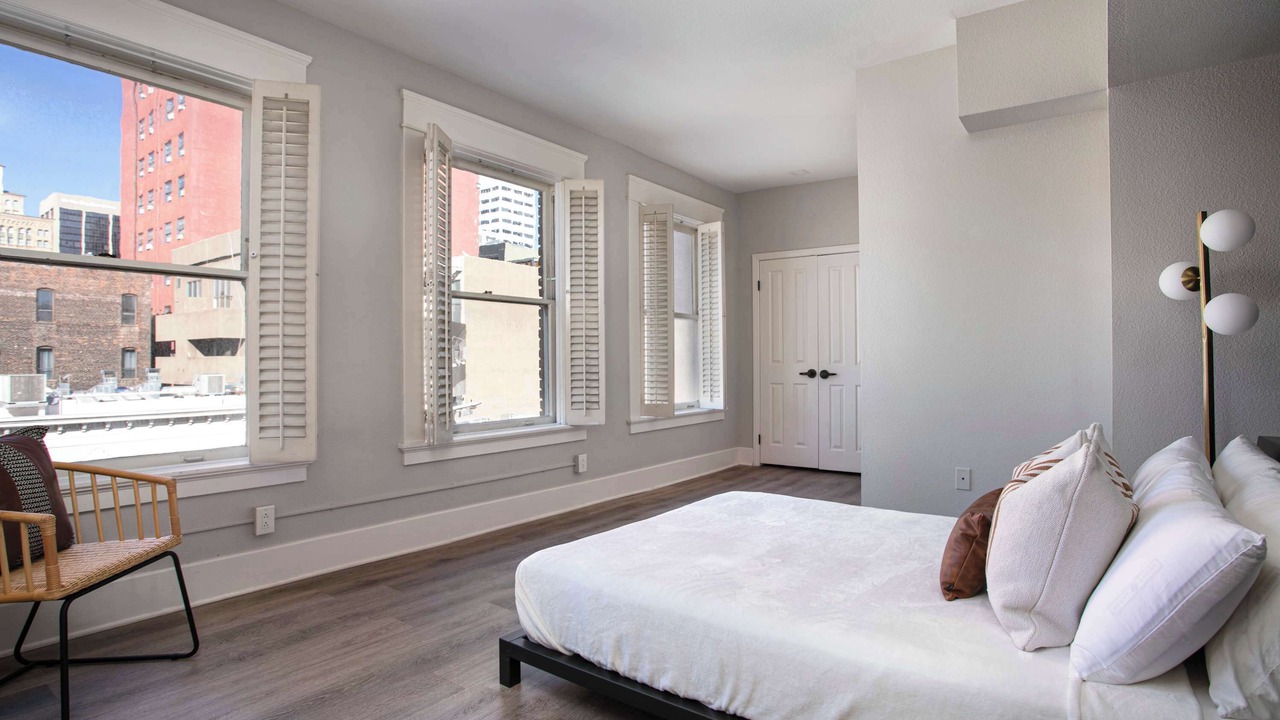 Photo of Bedroom in Gaslamp Quarter