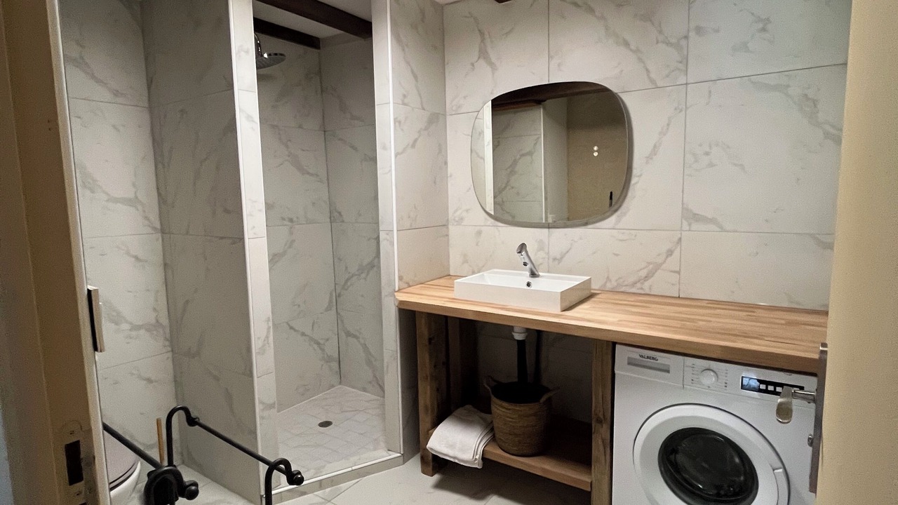 Photo of Bathroom in Montfroc