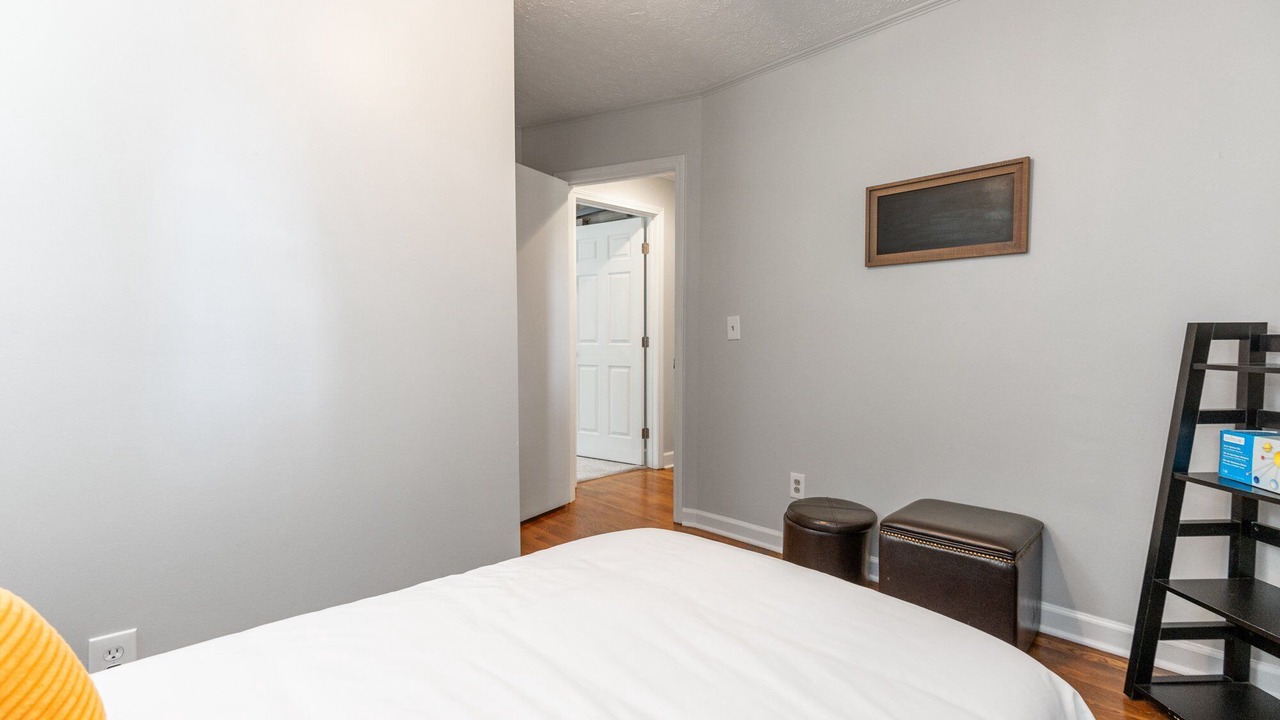Photo of Bedroom in Smyrna