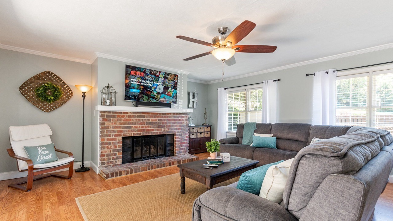 Photo of Livingroom in Smyrna