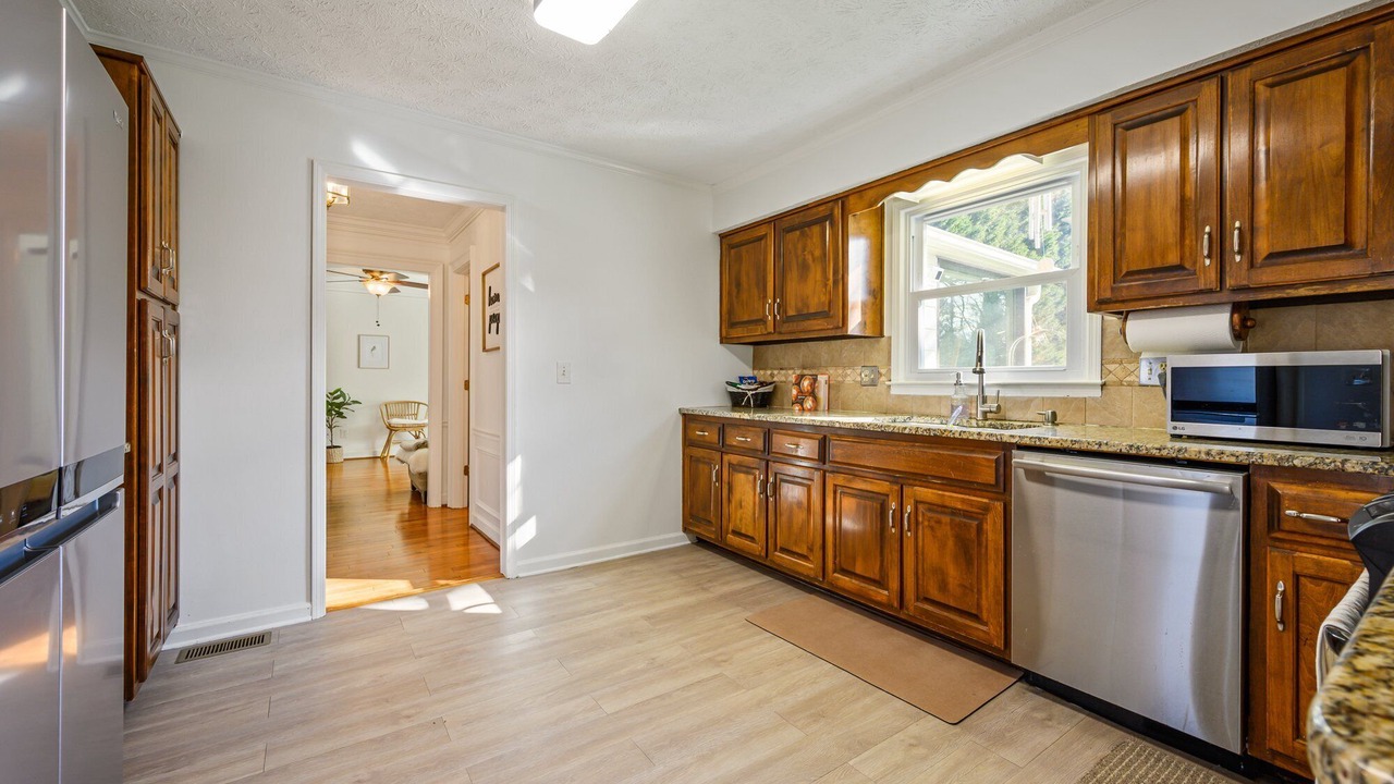 Photo of Kitchen in Town Center