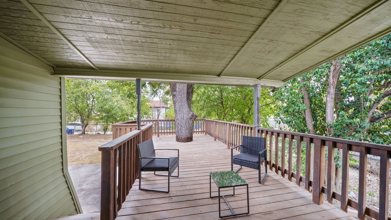 Photo of Patio Balcony in Highland Park