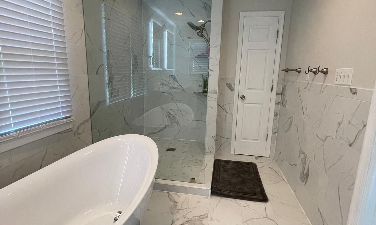 Photo of Bathroom in Edwardsville