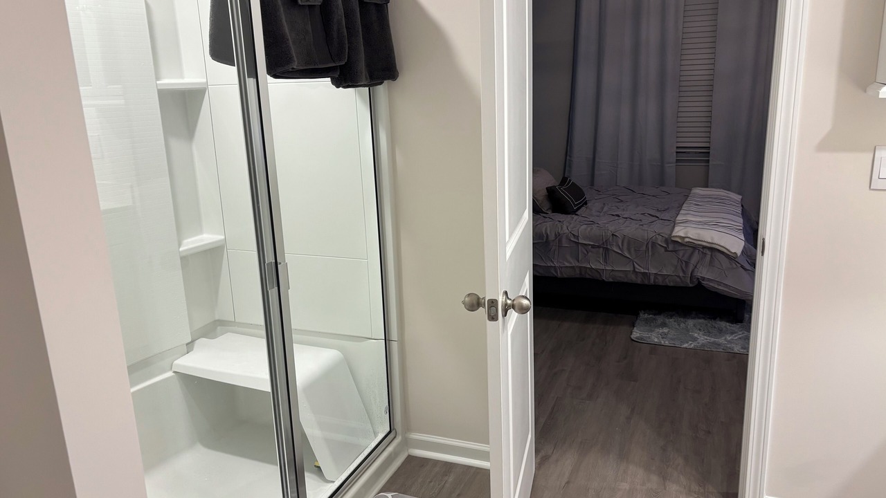 Photo of Bedroom in Southmont